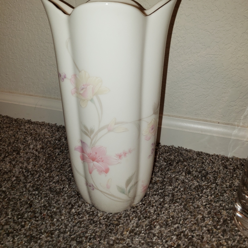 Porcelain vase